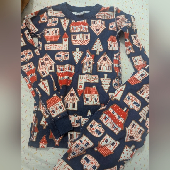 Hanna Andersson Other - Hanna Andersson Gingerbread Houses Pajamas